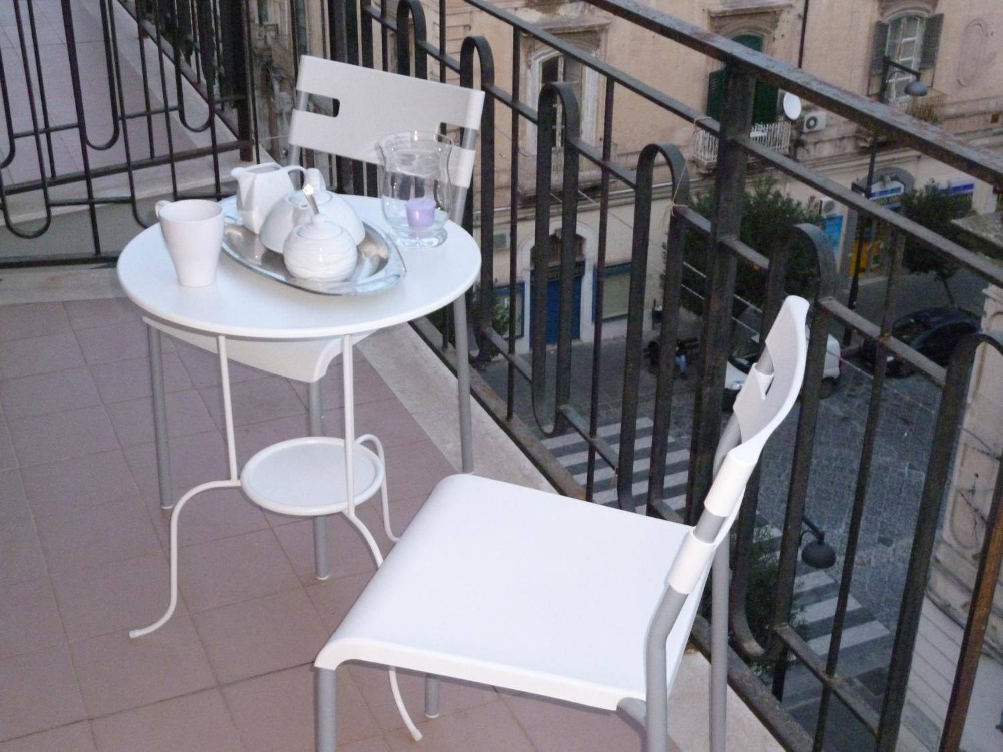 B&B Le Grand Bleu Siracusa - One Hundred Steps From Ortigia -Sea View - Syracuse Exterior foto